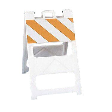 Type I Plastic Barricade