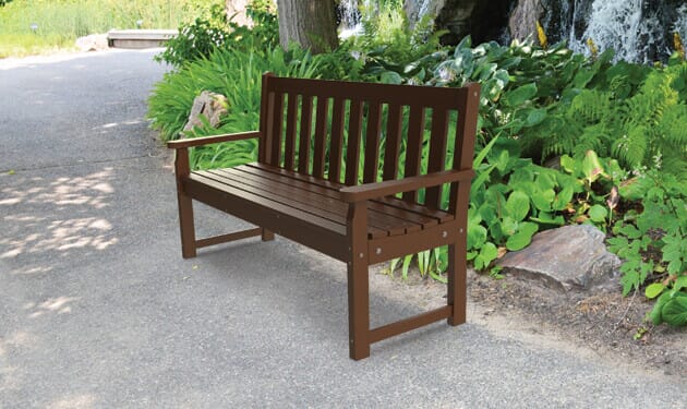 B and 2025 q garden bench